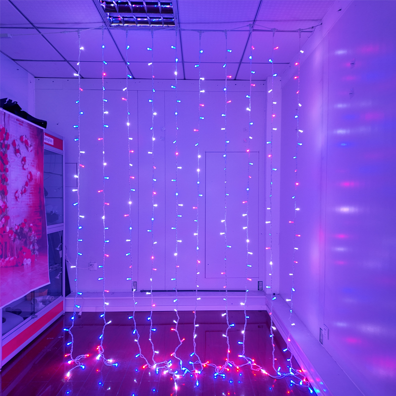 7-Farben-Synchron-RGB-Steuerungsvorhang-Lichterkette